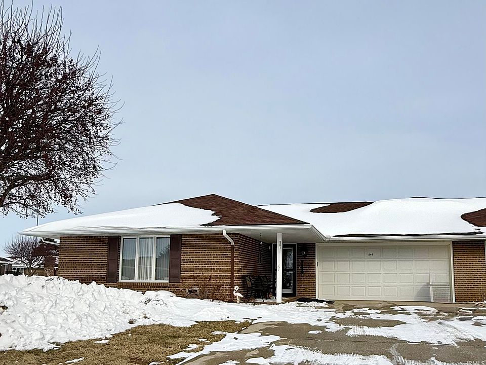 1st image of 861 Lakeside Dr