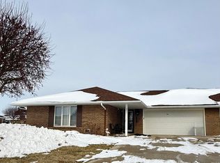861 Lakeside Dr, Marion, IN 46953