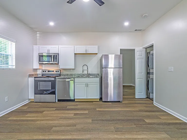 2065 Freeman St — Photo 11