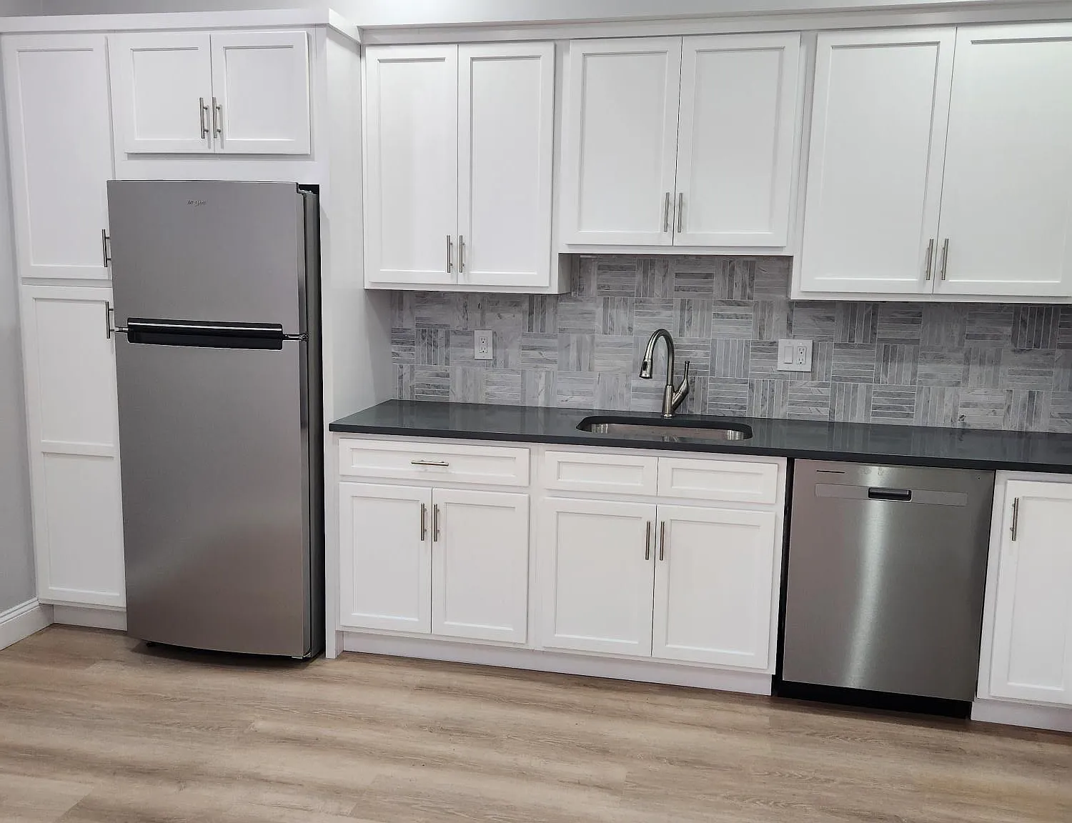 1 bed, 500 sqft, $2,200 — Photo 1