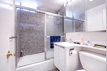 Rented by Urbane Brokerage