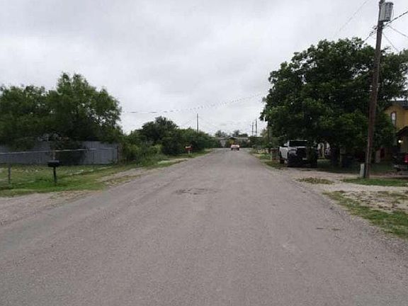 4th image of 106 Gyna Dr