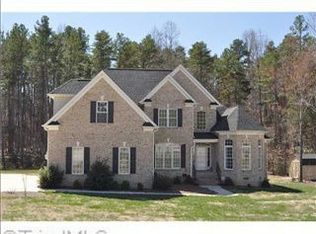 4702 Bell Tower Ct, Greensboro, NC 27406