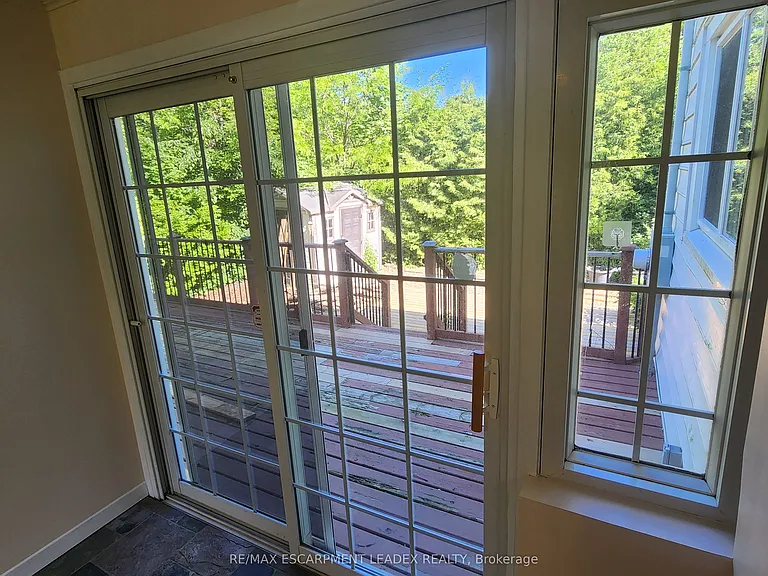 15 Saint Anns Ct — Photo 18