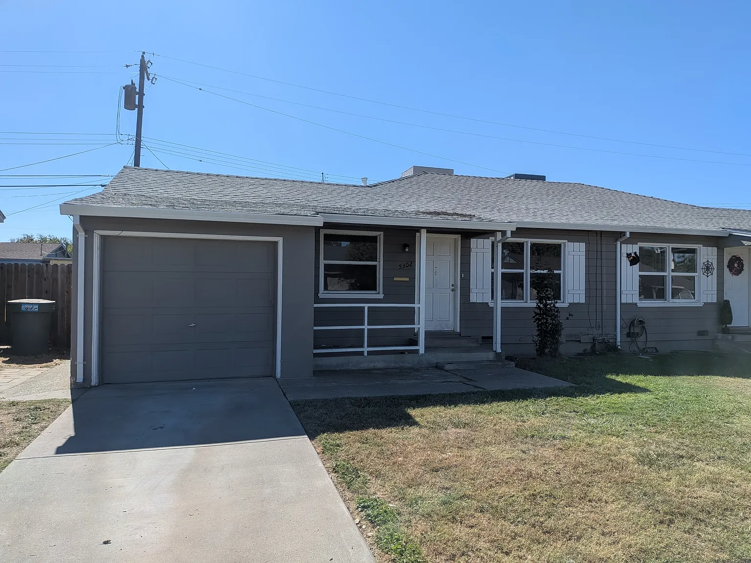 5302 Thurman Way photo 1