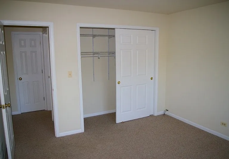 314 Morningside Dr #B — Photo 18