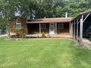 502 Sac St, Stockton, MO 65785