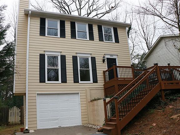 4th image of 5800 Western Hills Dr