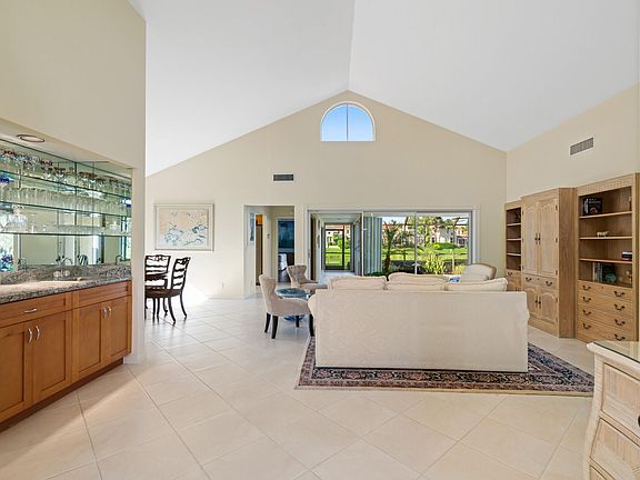 5th image of 16663 Hidden Cove Dr
