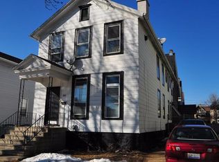 806 E Lyon St, Milwaukee, WI 53202