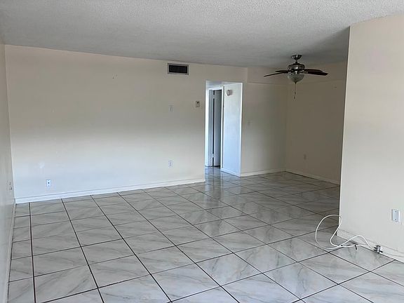 2nd image of 7620 Carlyle Ave APT 504