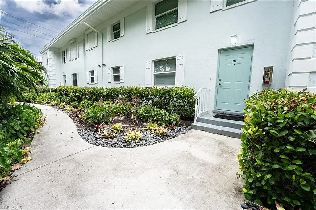 2 bed, 2.0 bath, 1544 sqft, $12,000 — Photo 4