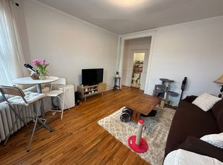 1572 Commonwealth Ave APT 11, Brighton, MA 02135
