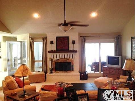 2nd image of 433 Kiowa Dr W