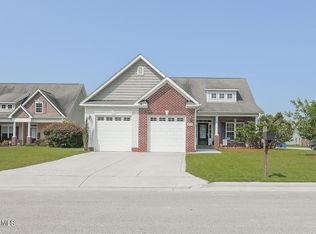 100 Foxberry Pl, Jacksonville, NC 28540