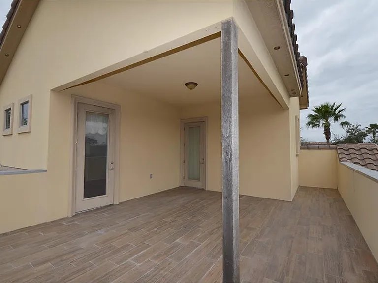 3600 Denia Ct — Photo 30