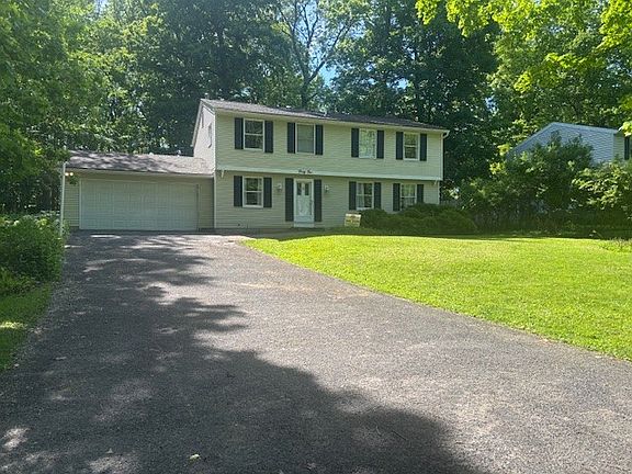 2nd image of 41 S Ridge Trl