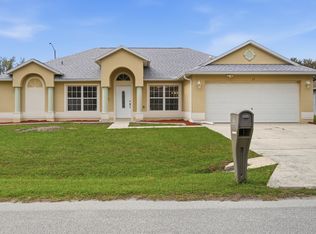 33 Brownstone Ln, Palm Coast, FL 32137
