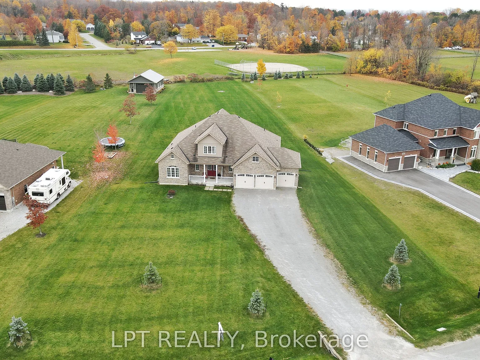 4 bed, $4,300 — Photo 2