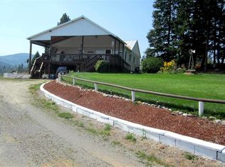 25107 E Blanchard Rd, Newport, WA 99156