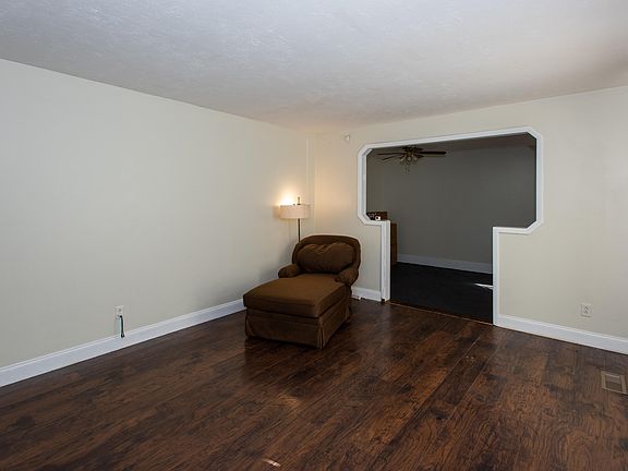 5th image of 8409 Cascade Ln