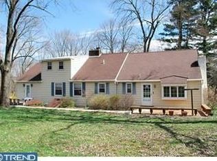 96 W Peace Valley Rd, Chalfont, PA 18914