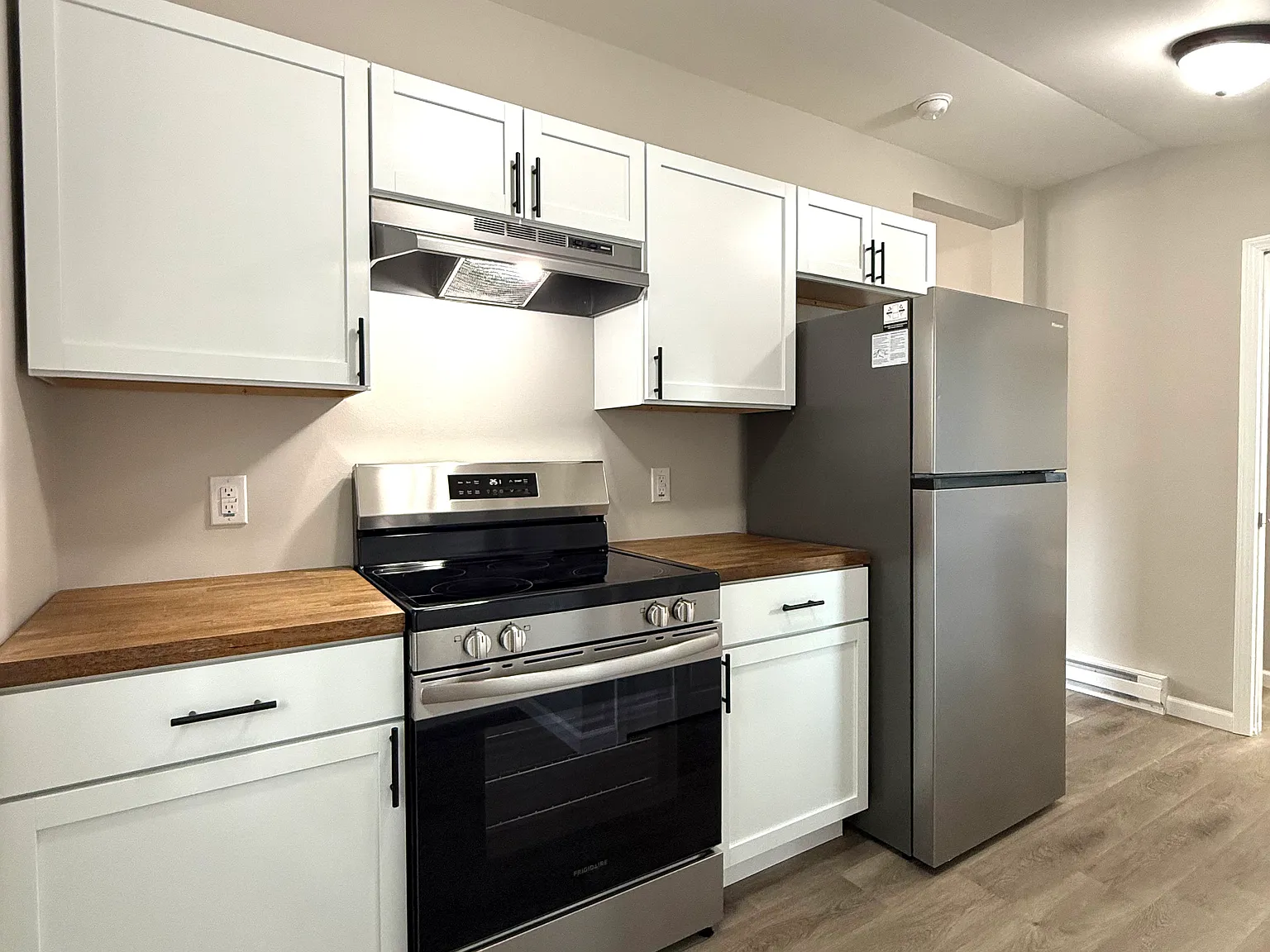1 bed, $700 — Photo 4