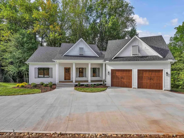 1642 Gibbs Shoals Rd, Greer, SC 29650