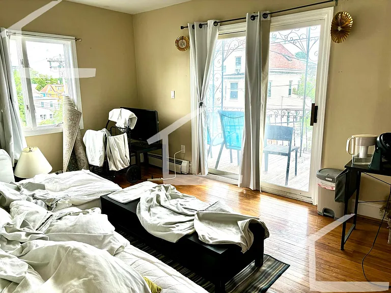 93 Glen St #2 — Photo 29
