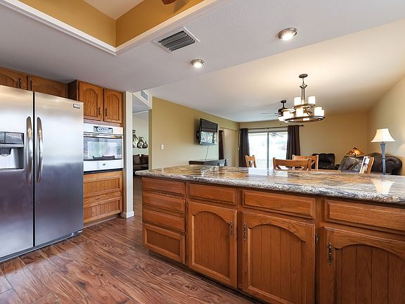5th image of 1554 Leisure World
