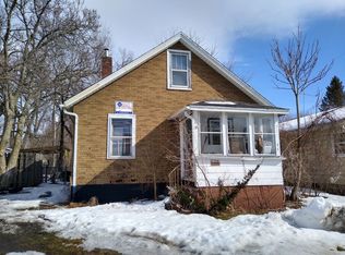 374 21st St, East Moline, IL 61244