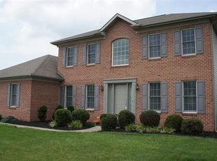 2881 Dove Dr, York, PA 17408