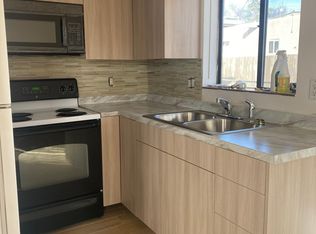 832 Columbia St #B, Santa Fe, NM 87505