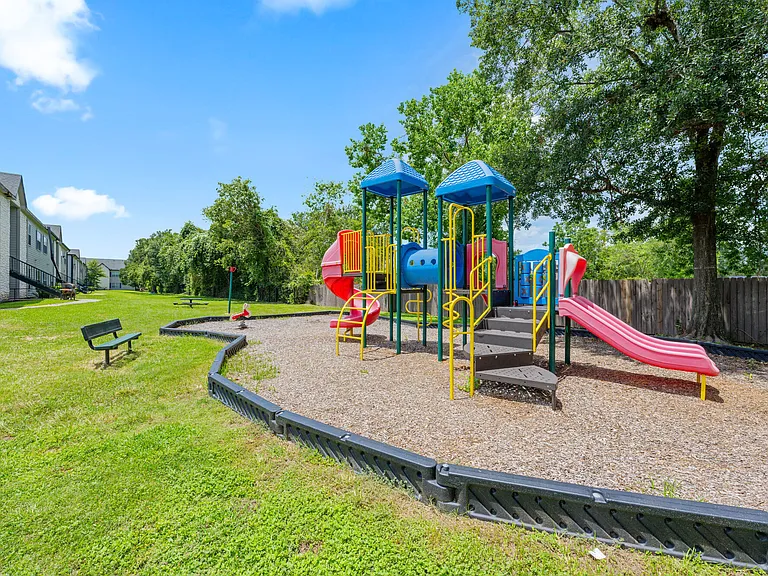 Oak Grove — Photo 10