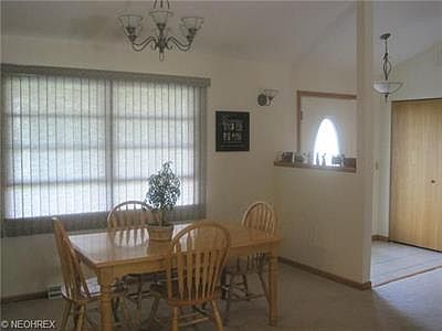 5th image of 7145 Harmony Glen Dr
