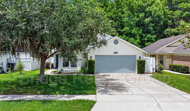 10315 Winding Creek Ln — Photo 1