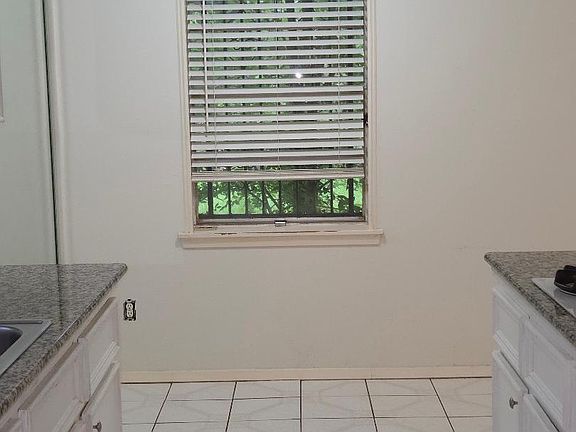 4th image of 7713 Cabot St