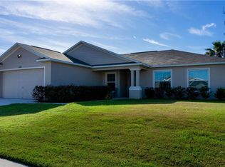 6843 Heatherbrook Dr, Lakeland, FL 33809