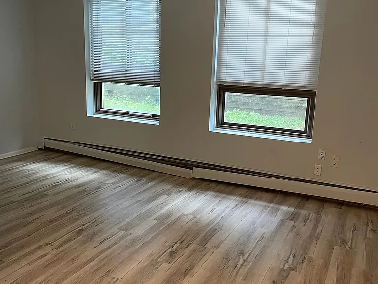 2500 Colfax Apartments — Photo 46