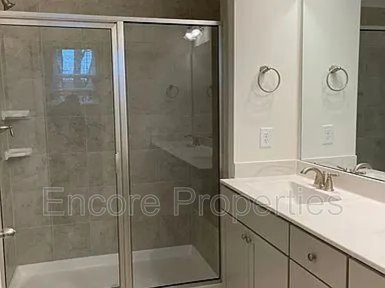 1121 Diamond Dove Ln — Photo 5