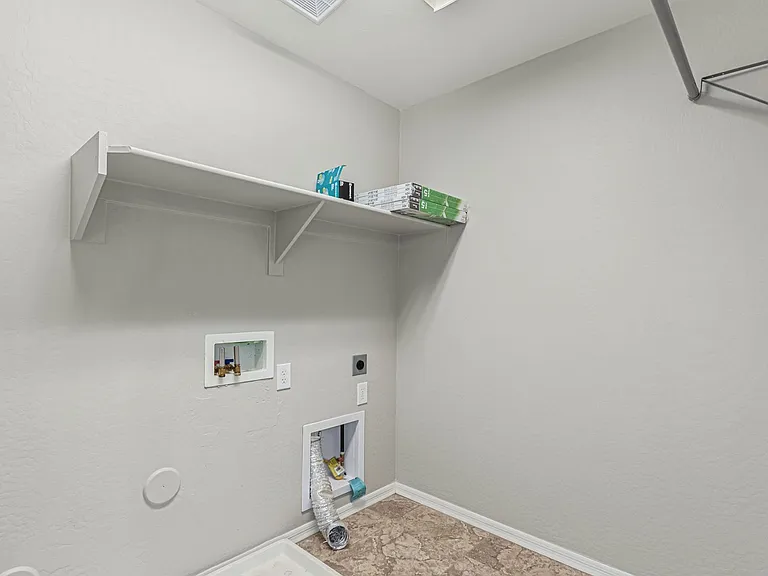 27511 N 54th Ln — Photo 32