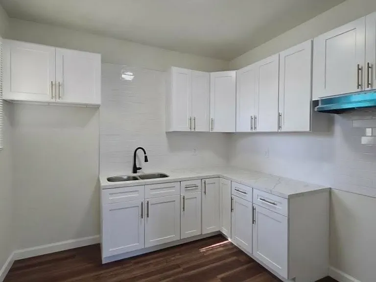 1273 N Van Ness Ave #1273 — Photo 9