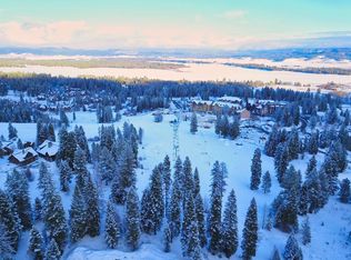 280 Sugarloaf Ct, Cascade, ID 83611