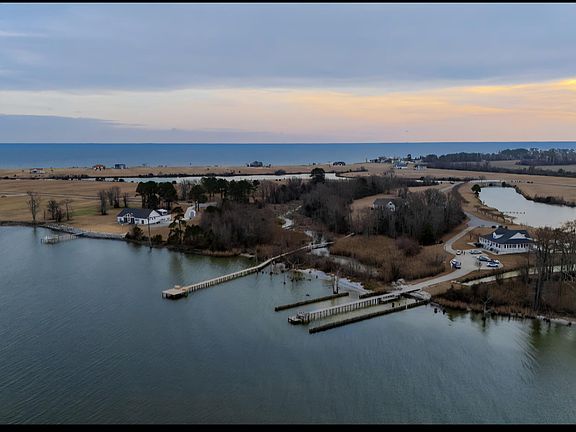 5th image of 244 Willet Way