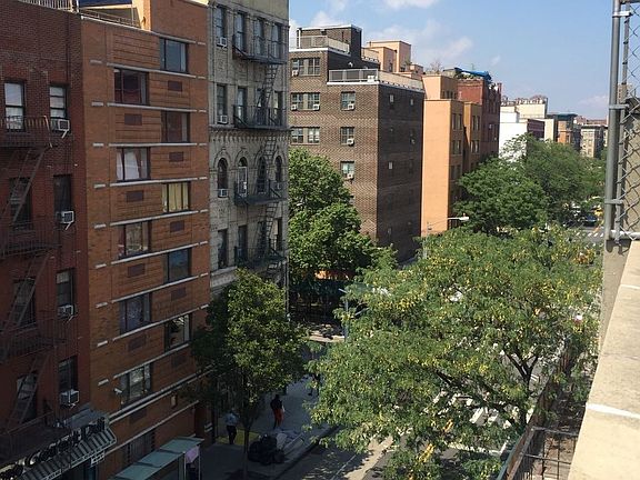 5th image of 22 Avenue C APT 4A