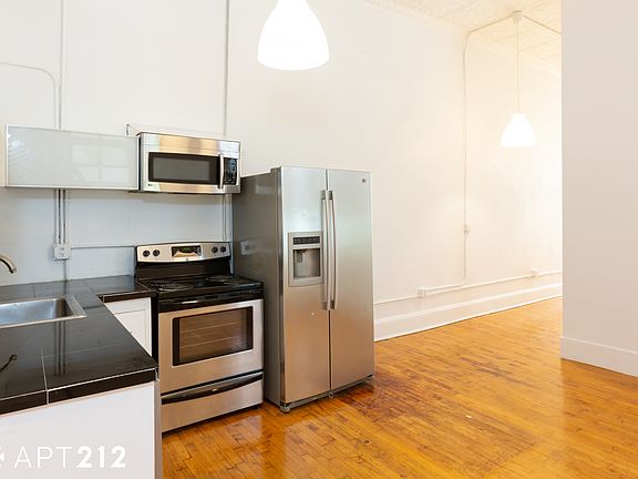 5th image of 444 Broome St #2E