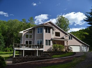 14772 Strang Dr, Gays Mills, WI 54631