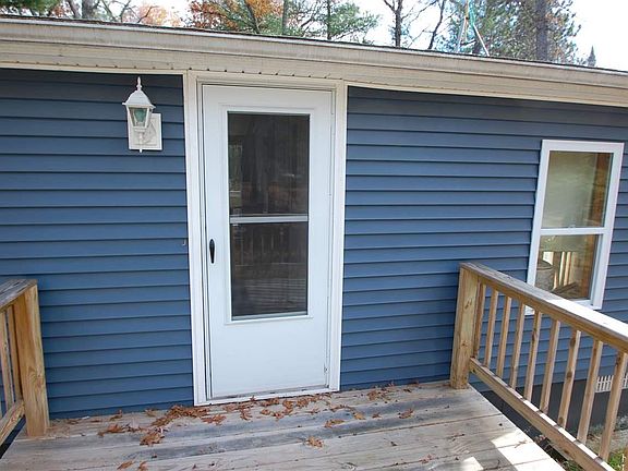 3rd image of 2200 Smith Ln