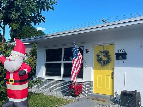 4554 NW 16th Ave, Tamarac, FL 33309