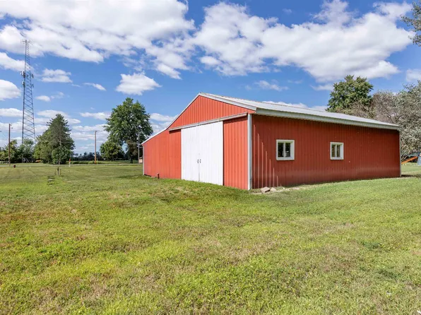 1210 Sandow Rd, Midland, MI 48640